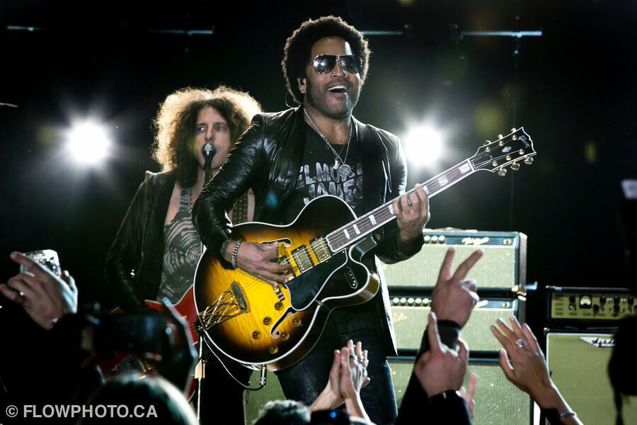 Lenny Kravitz performs at a fundraiser